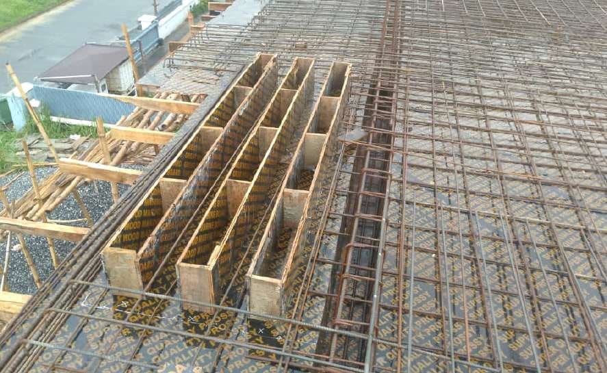 Slab reinforcement and timber beam formwork — Lakeview Park, Lekki, Lagos